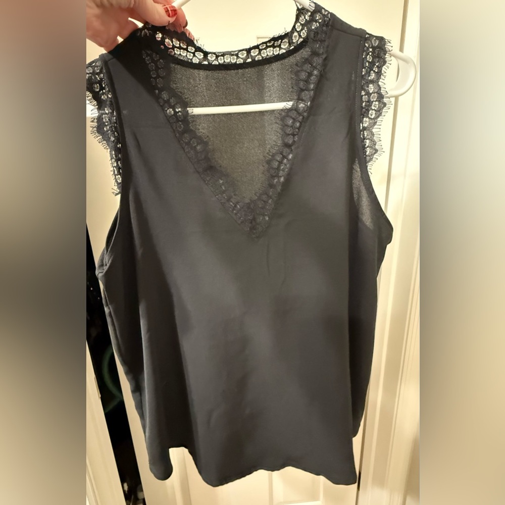 Elegant Black Lace Trim Sleeveless Top -size Medium